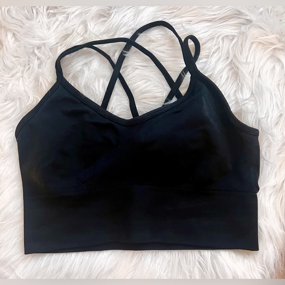 🔴SOLD🔴Amazon sports bras - bundle of 3 - Picture 3 of 7